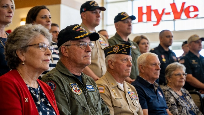 Hy-Vee Salutes Iowa Veterans as Honor Flight Resumes in Des Moines Vegas Report